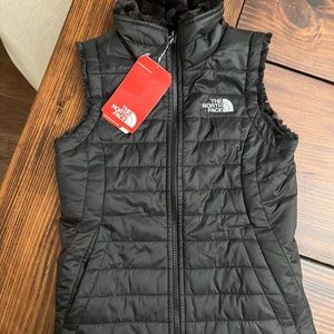The North Face Mossbud Insulated Reversible Vest for Girls - Size Small